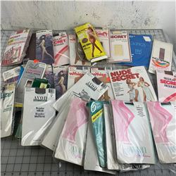 LARGE LOT OF VINTAGE NYLONS