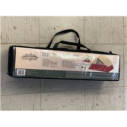 TERAGEAR 4 MAN TENT NEVER USED