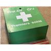 Image 4 : VINTAGE METAL CN FIRST AID KIT