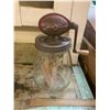 Image 1 : DAZEY NO 4 BUTTER CHURN