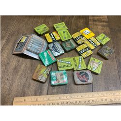 LOT OF VINTAGE FUSES SOME FULL