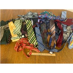 LARGE LOT OF NECK TIES MANY ARE VINTAGE