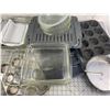 Image 1 : LOT OF BAKING PANS ETC