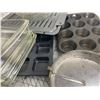 Image 4 : LOT OF BAKING PANS ETC