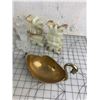 Image 2 : MISC LOT BRASS, VASES ETC