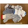 Image 1 : LOT OF GLOVES