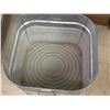 Image 3 : LOT OF 2 GALVANIZED WASH TUBS