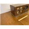 Image 3 : VIKING WOODEN RADIO