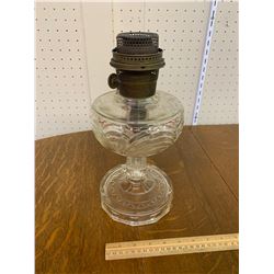 CLEAR ALADDIN OIL LAMP