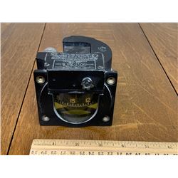 WW2 AIRCRAFT COMPASS