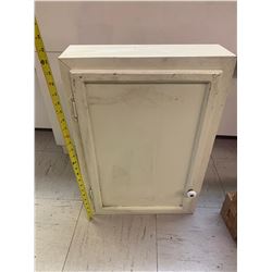 VINTAGE MEDICINE CABINET