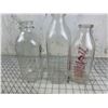 Image 2 : LOT OF VINTAGE MILK BOTTLES