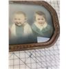 Image 3 : ANTIQUE FRAMED PHOTOGRAPH 3 KIDS