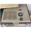 Image 3 : LOT OF VINTAGE SPEAKERS RADIOS RECORD PLAYERS ETC