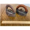 Image 1 : SAD IRONS WITH HANDLES