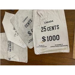 LOT OF VINTAGE MONEY BAGS