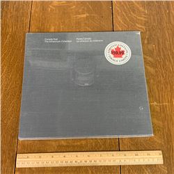 2000 COLLECTION OF CANADA POST STAMP BOOK