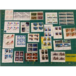 LOT OF VINTAGE CANADIAN POSTAGE STAMPS