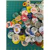 Image 2 : LOT OF PIN-BACK BUTTONS
