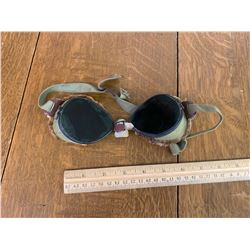 VINTAGE GOGGLES