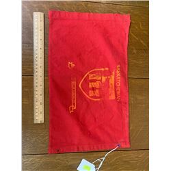 VINTAGE CLOTH DEPT OF HIGHWAYS RED FLAG MARKER