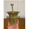 Image 7 : SOLID BRASS MORTAR AND PESTLE