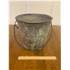 Image 1 : METAL WELL BUCKET