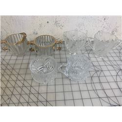 LOT OF CREAM AND SUGARS