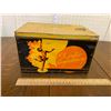 Image 1 : VINTAGE DAINTEE CONFECTIONARY TIN
