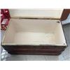 Image 2 : ANTIQUE TRUNK 33x19x21"