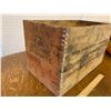 Image 2 : WOODEN DYNOMITE BOX