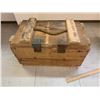 Image 5 : 1955 WOODEN MORTAR EXPLOSIVE AMMO CRATE
