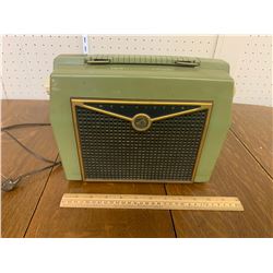 RCA VICTOR RADIO