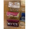 Image 4 : LOT OF VINTAGE AND ANTIQUE EYE GLASSES