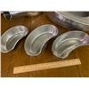 Image 2 : STAINLESS STEEL BEDPANS ETC