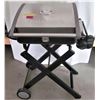 Image 3 : CUISINART PORTABLE PROPANE BBQ, COLLAPSABLE (NO TANK)