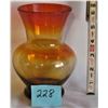 Image 1 : 6.5" RED AND YELLOW GLASS VASE