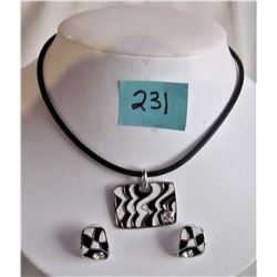 16" ROPE NECKLACE / BLACK AND WHITE PENDANT - MATCHING EARRINGS