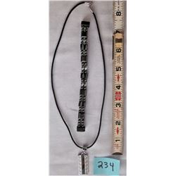 18" ROPE NECKLACE/ PENDANT AMD MAGNETIC BRACELET