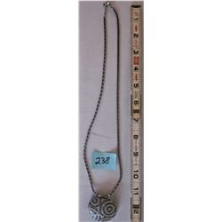 22" BLACK, WHITE, SILVER BUTTLER NECK CHAIN / CIRCULAR PENDANT BROACH