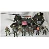 Image 1 : TOYS 'R' US SENTINEL SI HELICOPTER & TRUE HEROES MILITARY ACTION FIGURES
