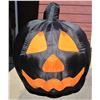 Image 2 : INFLATABLE 3' BLACK HALLOWEEN PUMPKIN