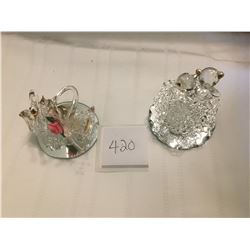 420-SET OF 2 GLASS ORNAMENTS