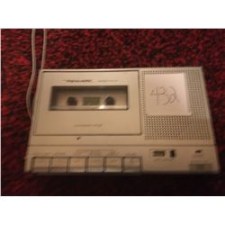 432-REALISTIC CASSETTE RECORDER