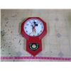 Image 1 : VINTAGE MICKEY MOUSE CLOCK BY WELBY