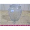 Image 2 : SANDWICH CLEAR DEPRESSION GLASS COOKIE JAR