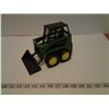 Image 1 : Ertl John Deere Skidsteer Loader #569 1/16 scale die cast