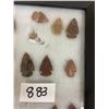 Image 4 : 13 sharp stones in case
