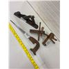 Image 1 : 4 wood working pc's- union #6 plane, 2 scribes oak, and small saw