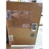Image 3 : WOODEN LOCK BOX WITH KEYS 14 X 9 X 8 INCHES